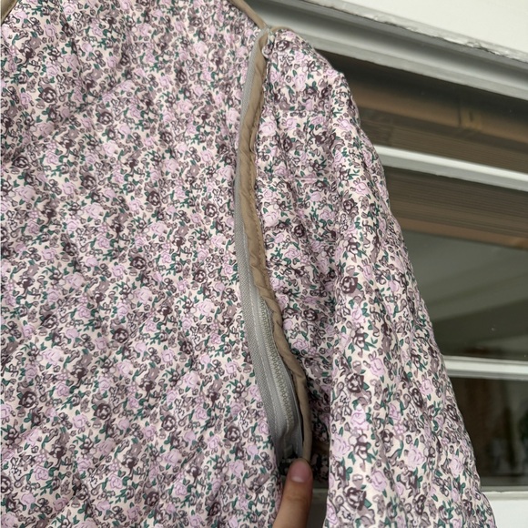 Quilted Floral Patchwork Reversible Jacket/Vest - Pink & Navy - Picture 5 of 6